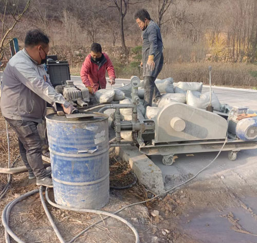 茶山镇路面下沉注浆